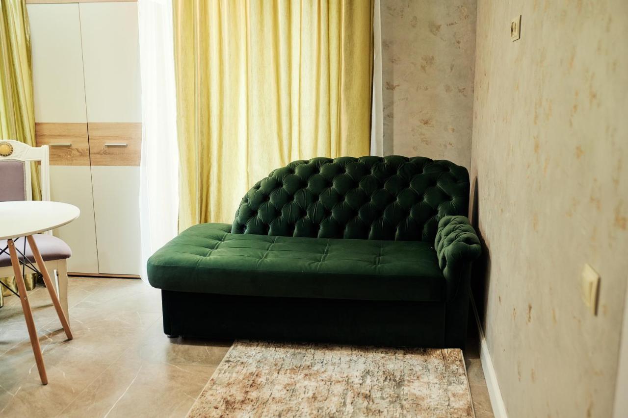 Hotel Ezio Codru ภายนอก รูปภาพ